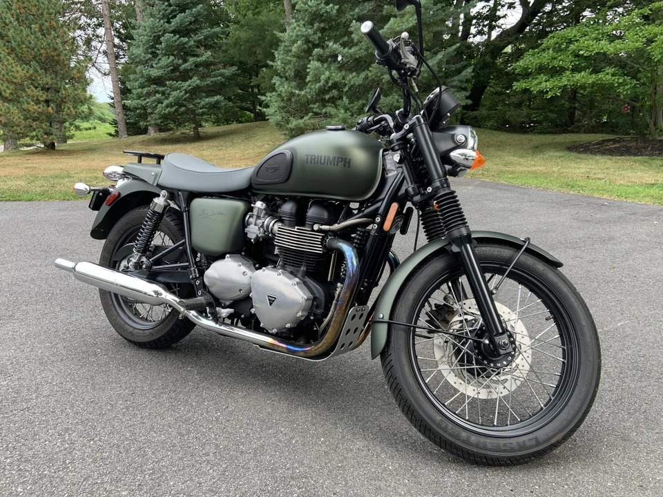 2013 Triumph New Bonneville - Image 2 of 31