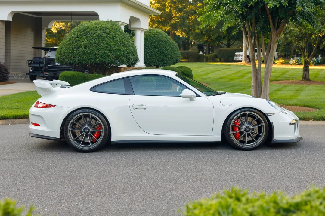 2014 Porsche 991 GT3 - Image 21 of 31