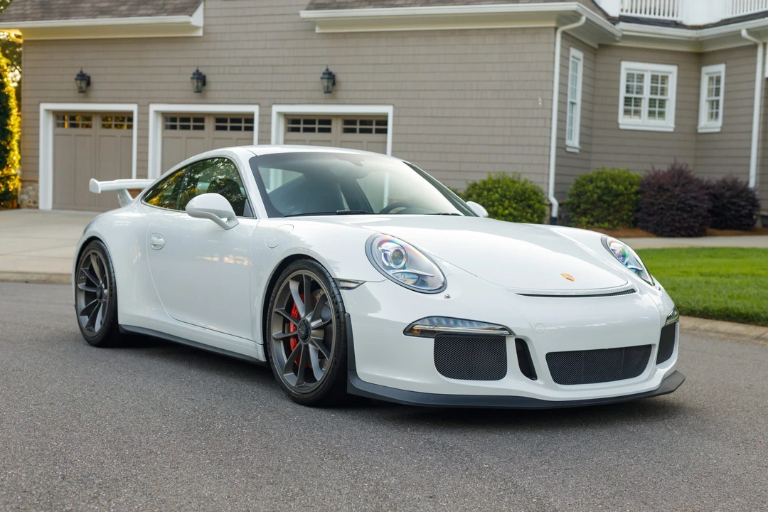 2014 Porsche 991 GT3 - Image 15 of 31