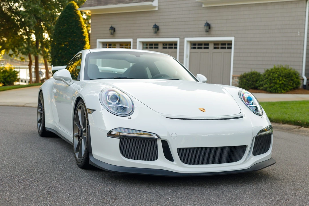 2014 Porsche 991 GT3 - Image 14 of 31