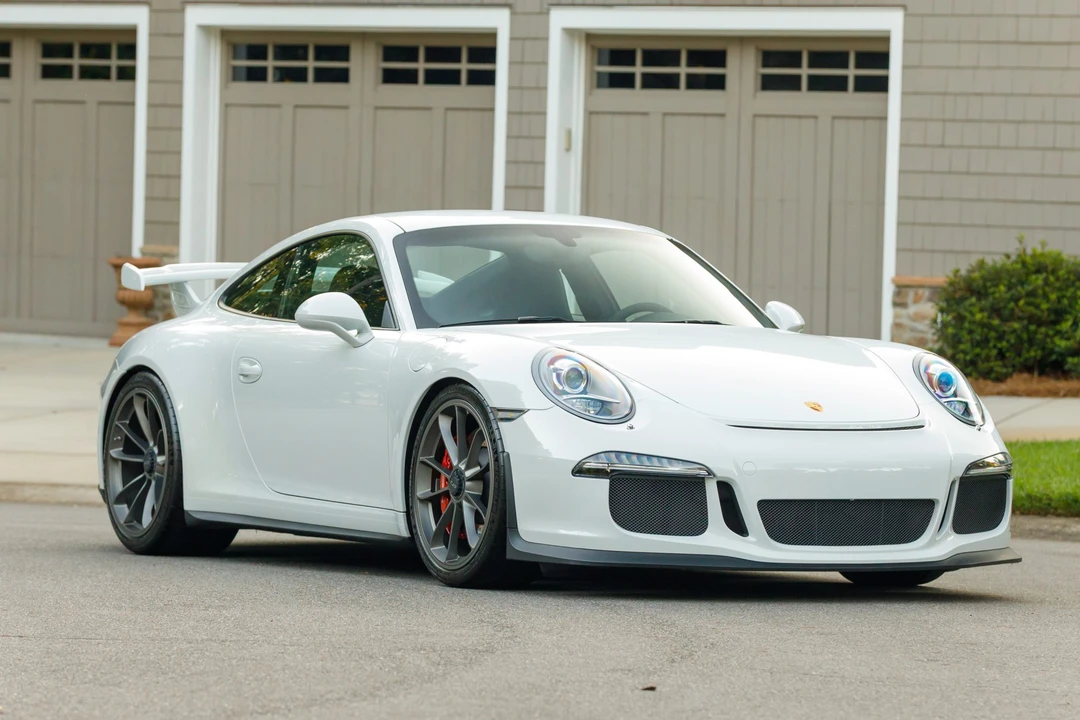 2014 Porsche 991 GT3 - Image 18 of 31