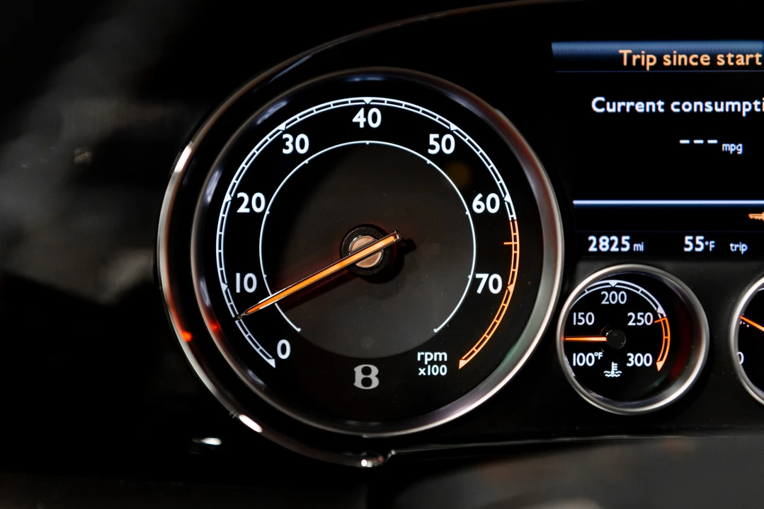2015 Bentley Continental Flying Spur - Image 28 of 31