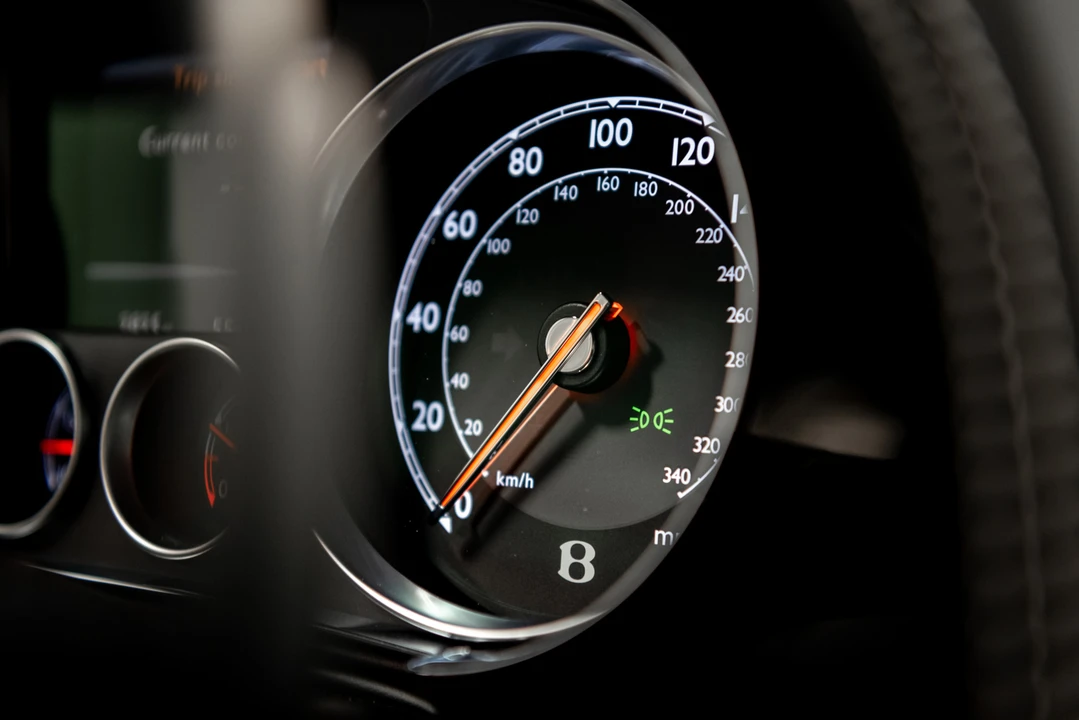 2015 Bentley Continental Flying Spur - Image 29 of 31