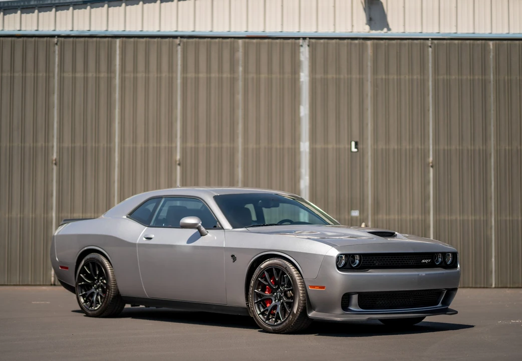 2015 Dodge Challenger SRT Hellcat 3rd Gen - Image 20 of 31