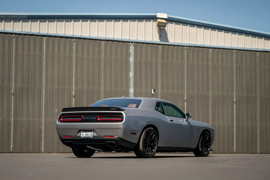 2015 Dodge Challenger SRT Hellcat 3rd Gen - Image 16 of 31