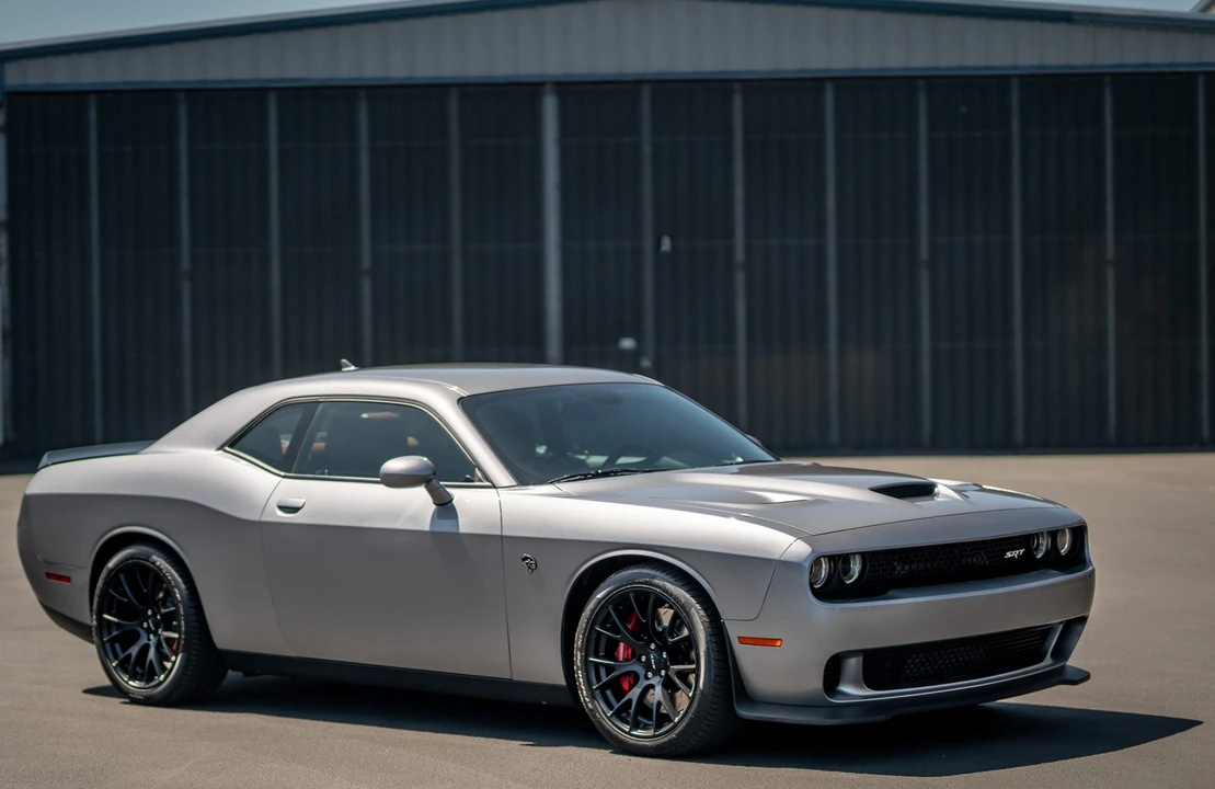 2015 Dodge Challenger SRT Hellcat 3rd Gen - Image 3 of 31