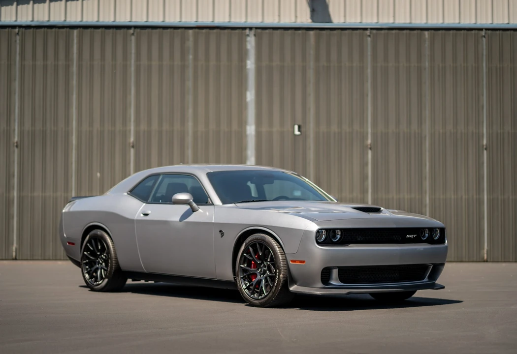 2015 Dodge Challenger SRT Hellcat 3rd Gen - Image 21 of 31