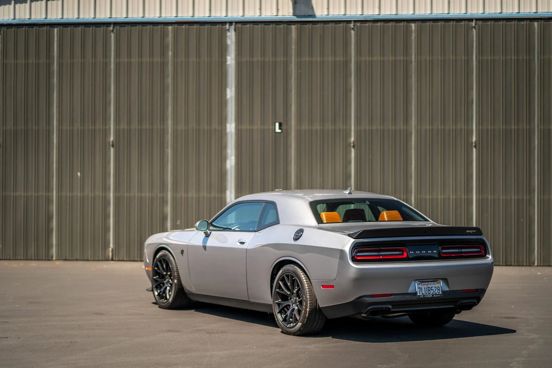 2015 Dodge Challenger SRT Hellcat 3rd Gen - Image 14 of 31