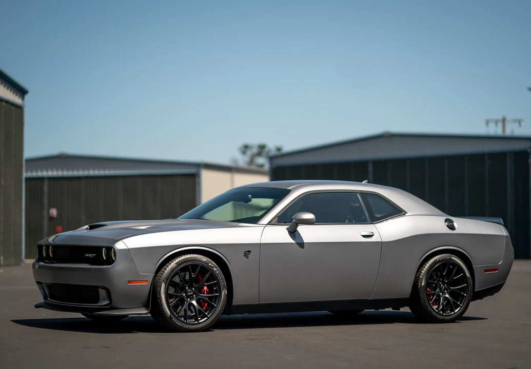 2015 Dodge Challenger SRT Hellcat 3rd Gen - Image 5 of 31