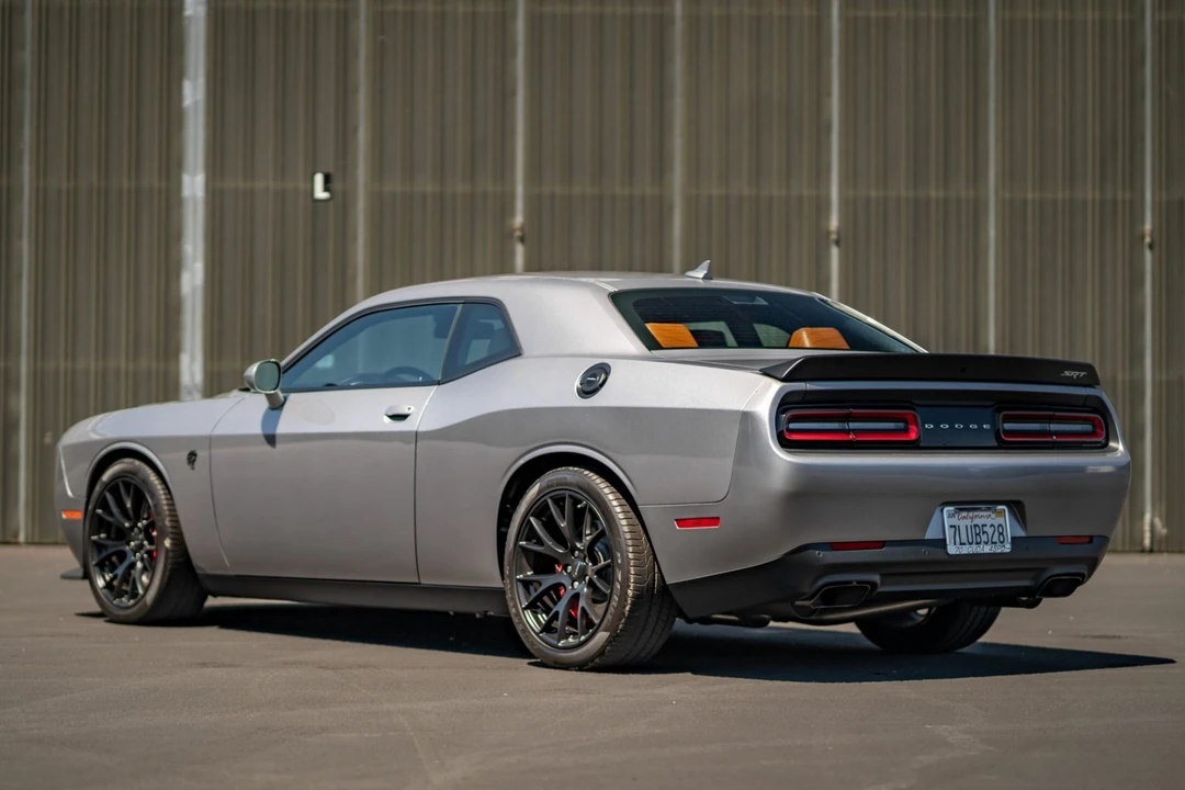 2015 Dodge Challenger SRT Hellcat 3rd Gen - Image 12 of 31