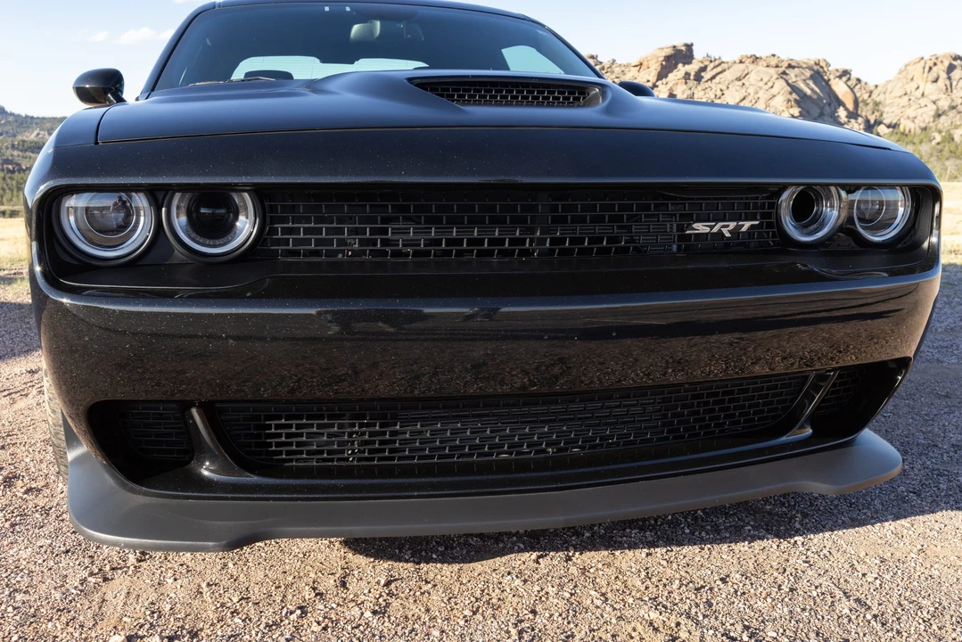 2015 Dodge Challenger SRT Hellcat 3rd Gen - Image 12 of 31