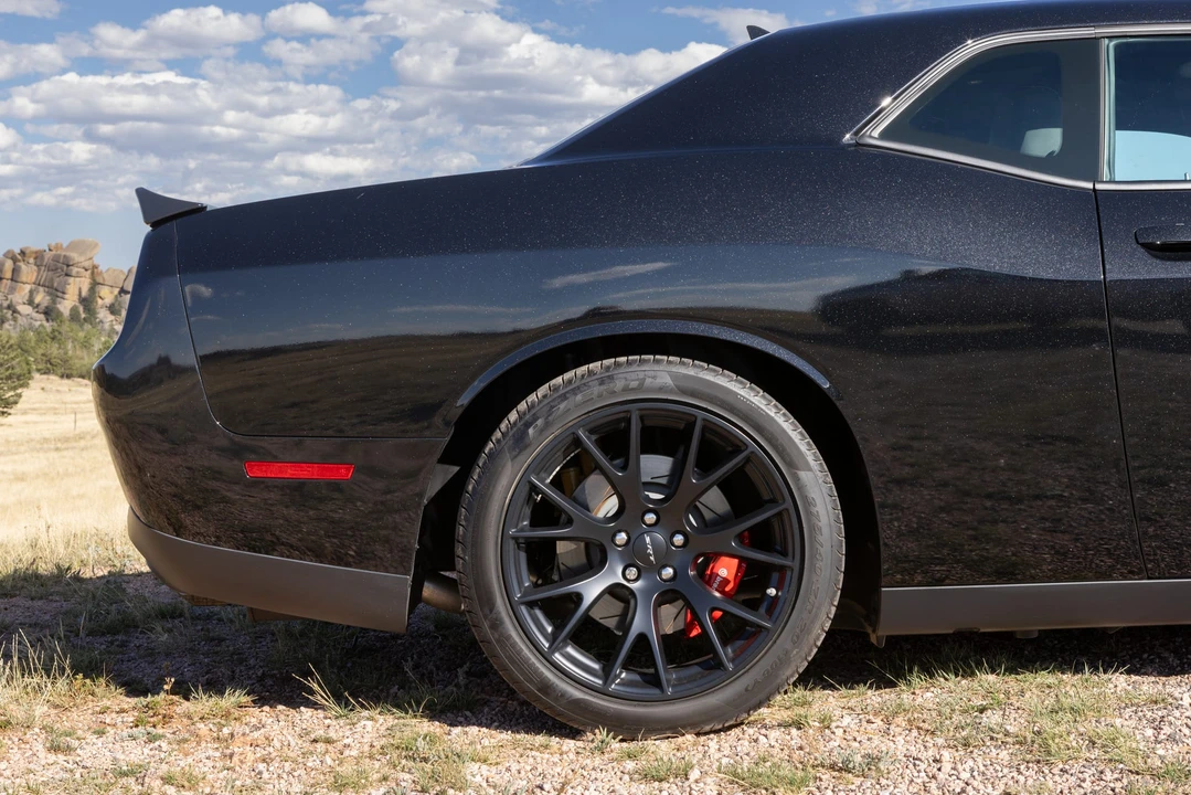 2015 Dodge Challenger SRT Hellcat 3rd Gen - Image 31 of 31