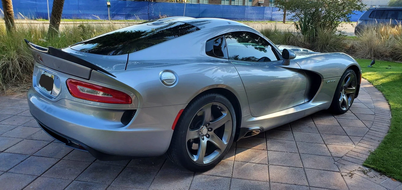 2015 Dodge Viper 5th Gen - Image 24 of 31