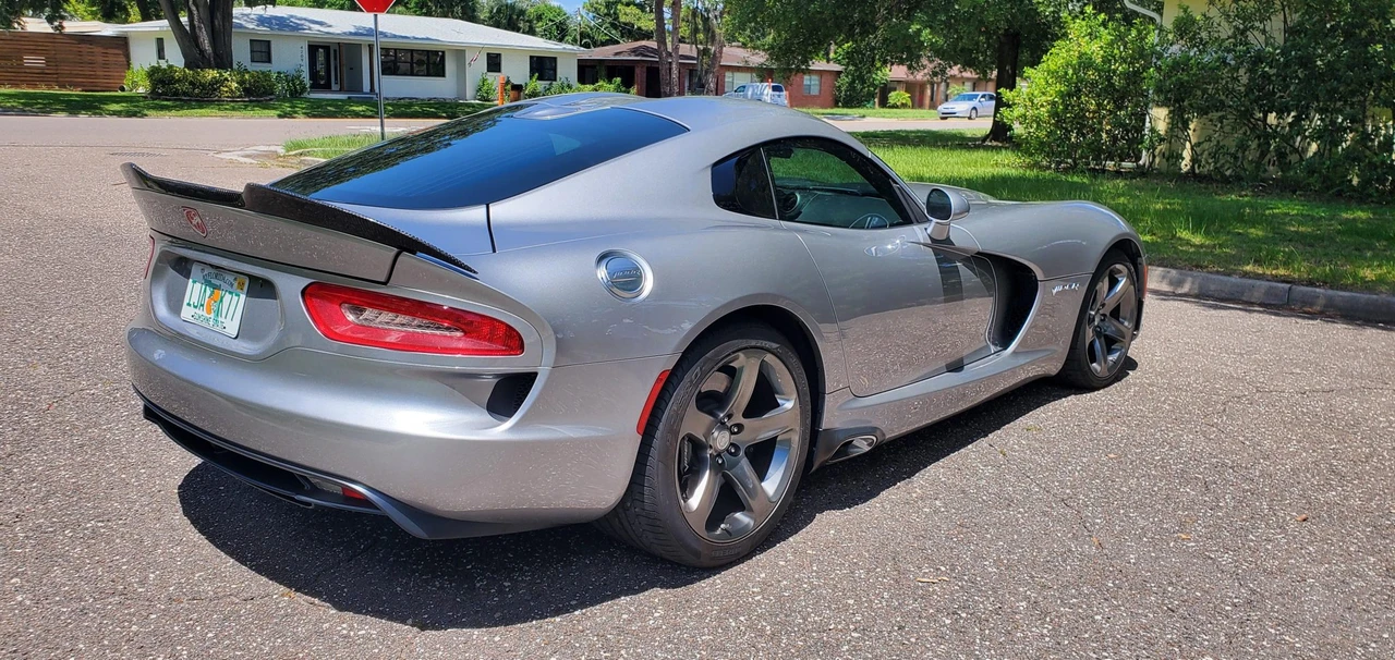2015 Dodge Viper 5th Gen - Image 13 of 31