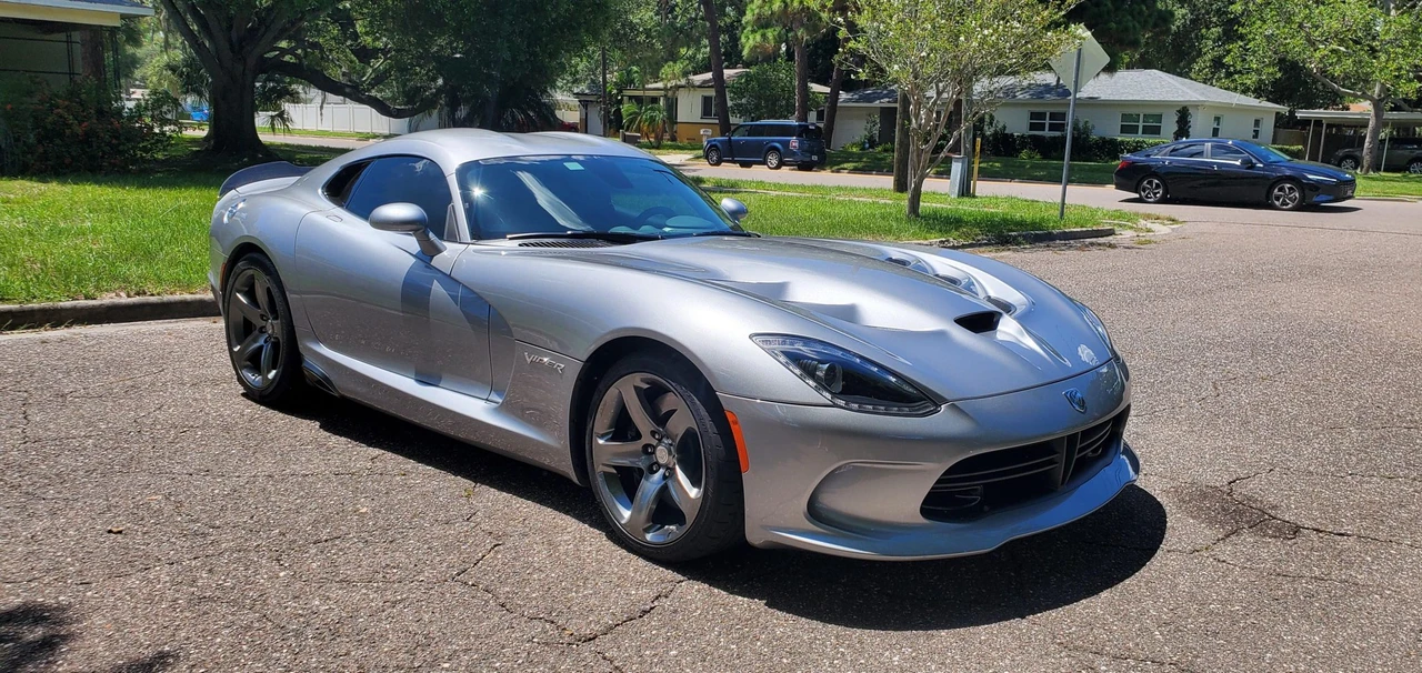 2015 Dodge Viper 5th Gen - Image 2 of 31