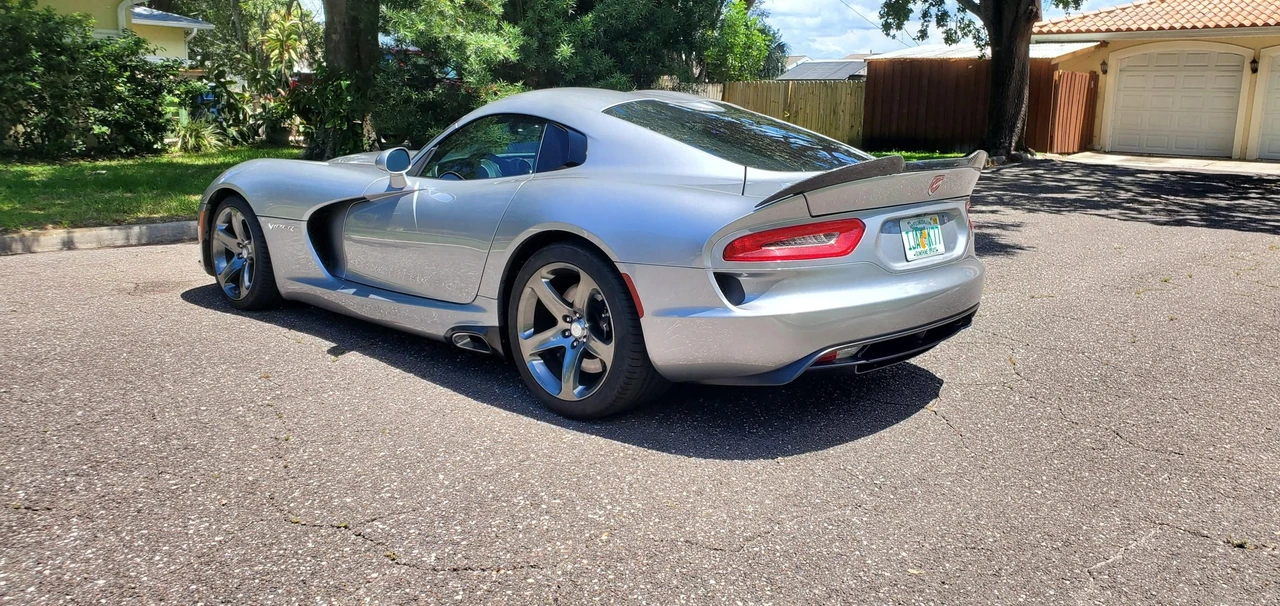 2015 Dodge Viper 5th Gen - Image 9 of 31
