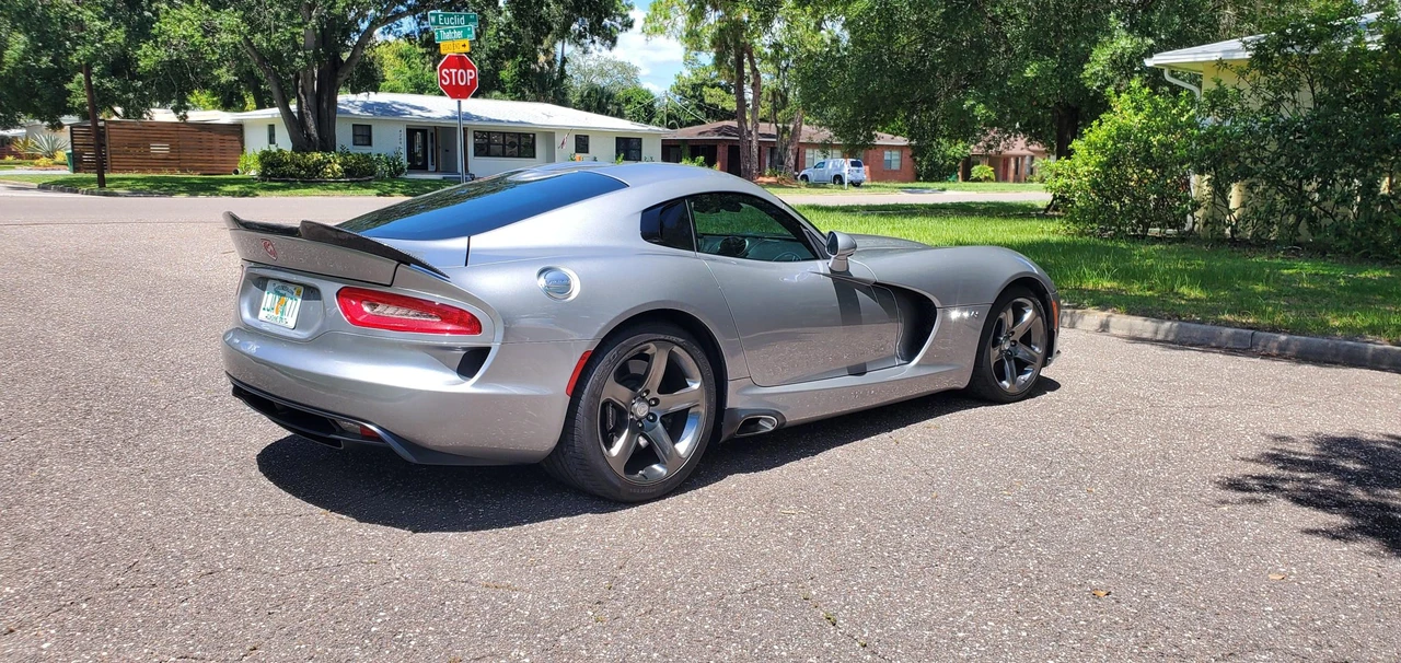 2015 Dodge Viper 5th Gen - Image 11 of 31