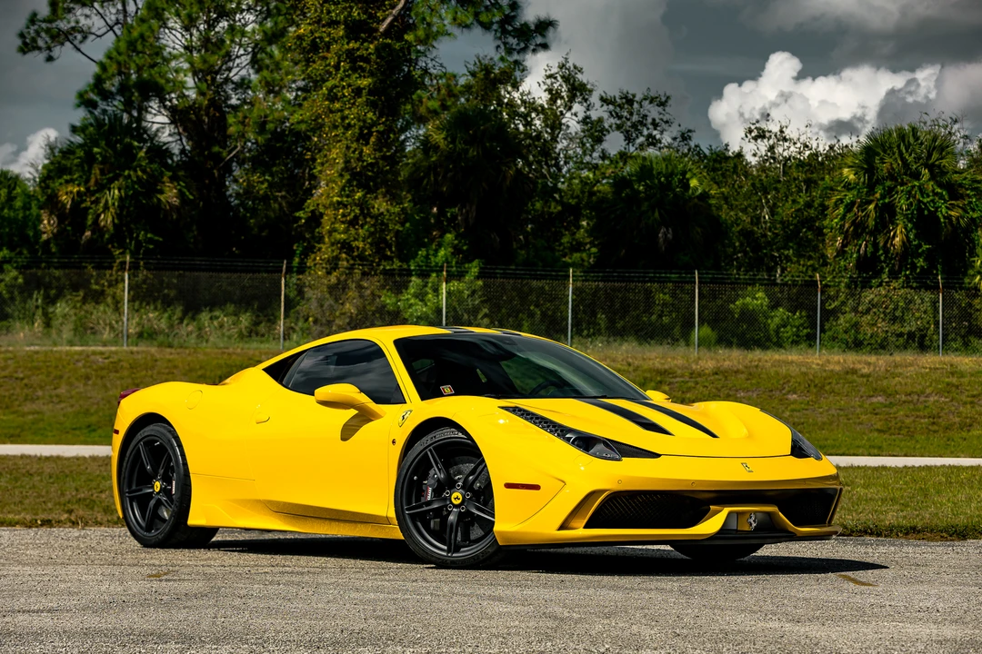 2015 Ferrari 458 Speciale - Image 31 of 31