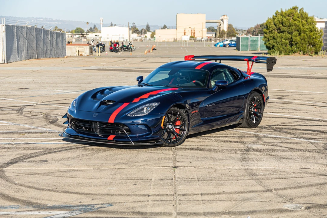 2016 Dodge Viper ACR 5th Gen - Image 5 of 31