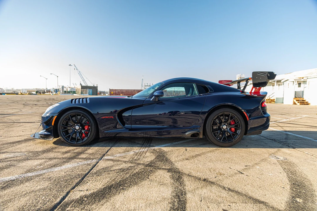 2016 Dodge Viper ACR 5th Gen - Image 11 of 31