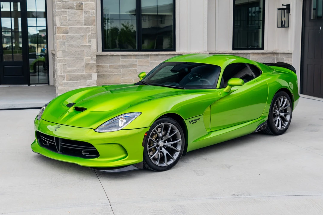 2016 Dodge Viper 5th Gen - Image 15 of 31