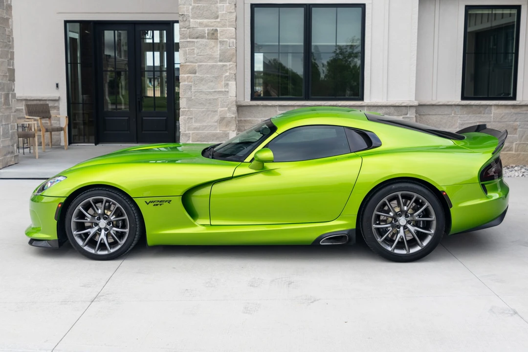2016 Dodge Viper 5th Gen - Image 18 of 31