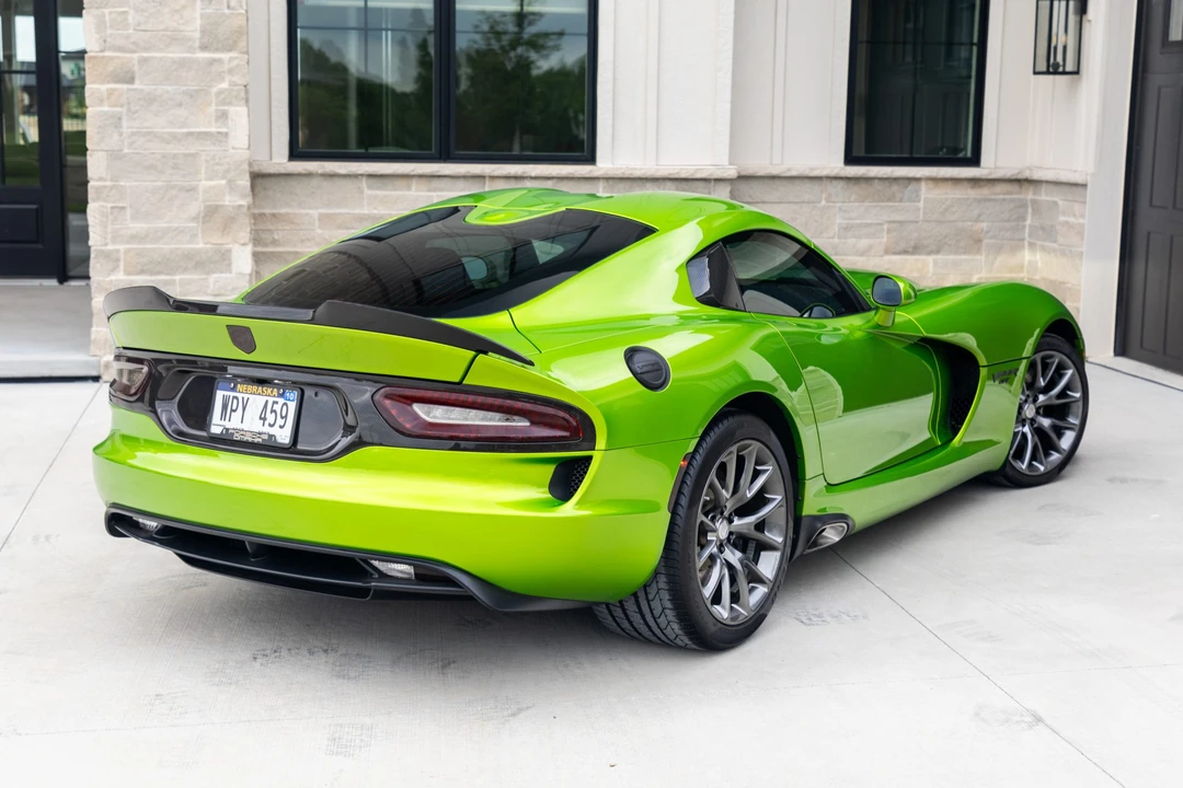 2016 Dodge Viper 5th Gen - Image 24 of 31