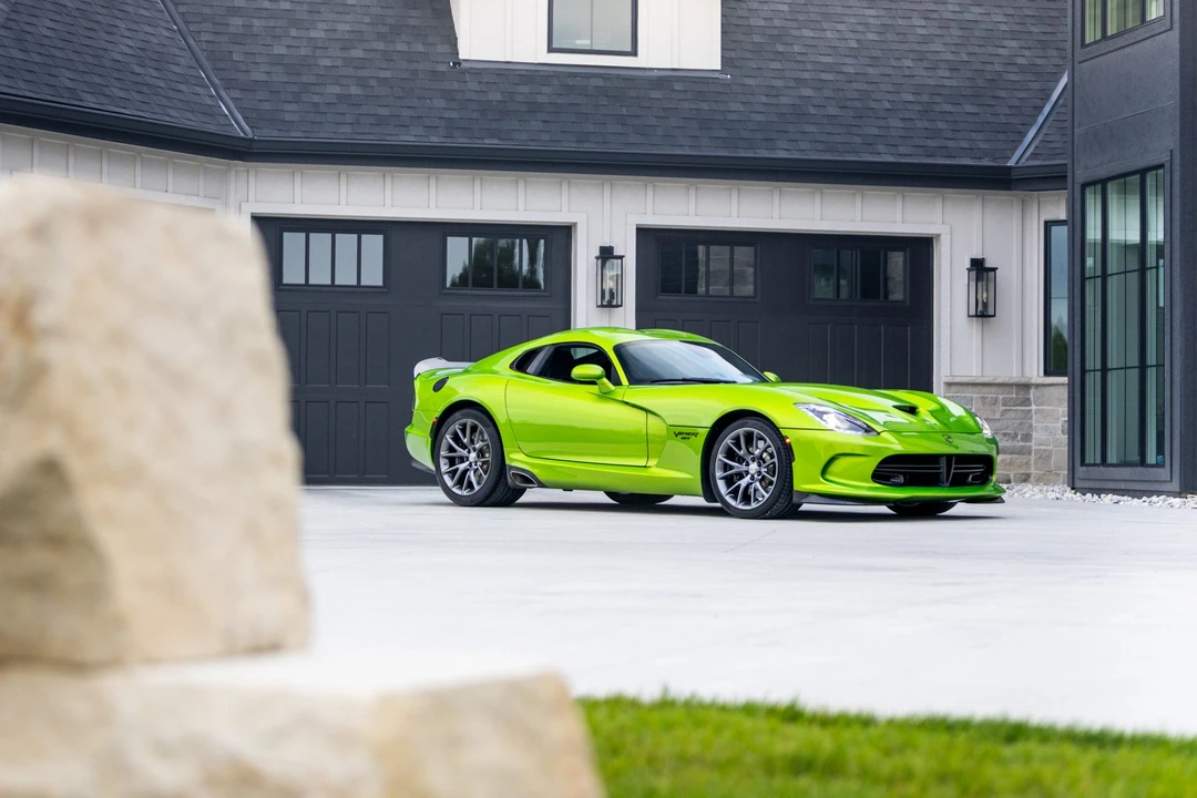 2016 Dodge Viper 5th Gen - Image 11 of 31