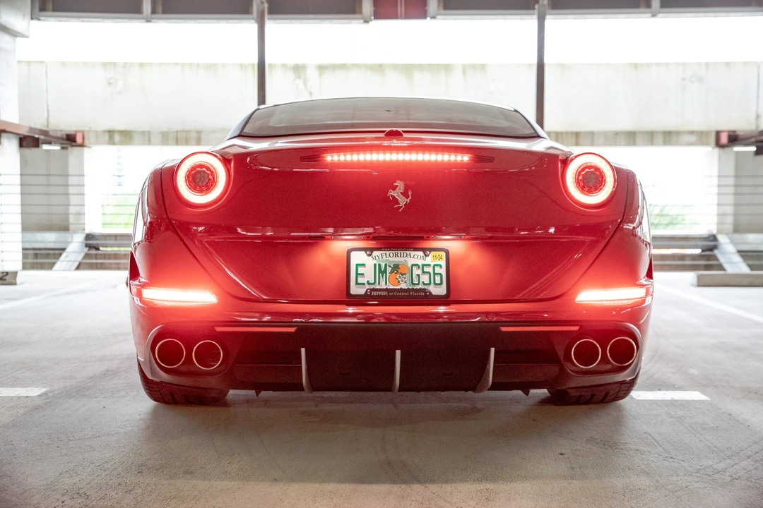 2016 Ferrari California T - Image 12 of 31
