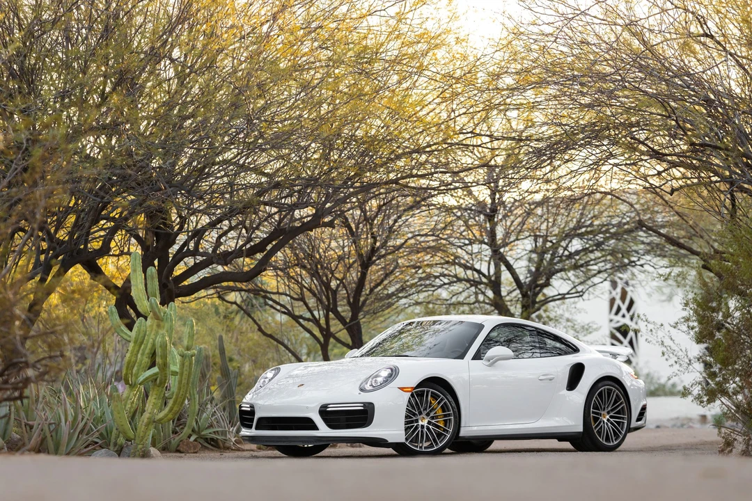 2018 Porsche 991 Turbo - Image 5 of 31