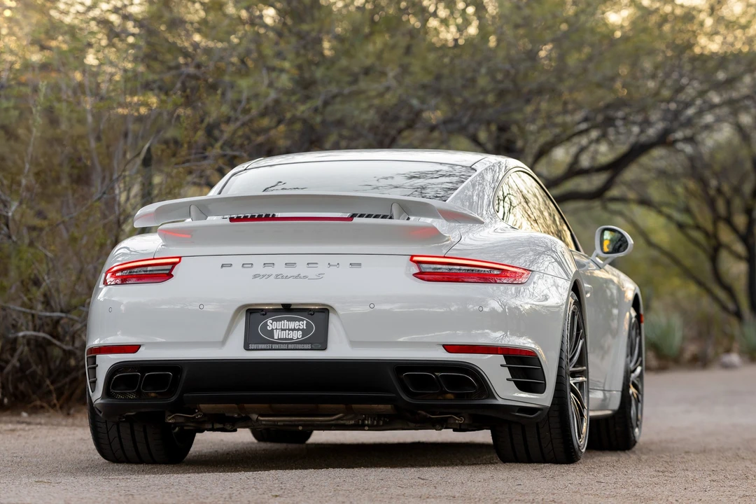 2018 Porsche 991 Turbo - Image 15 of 31
