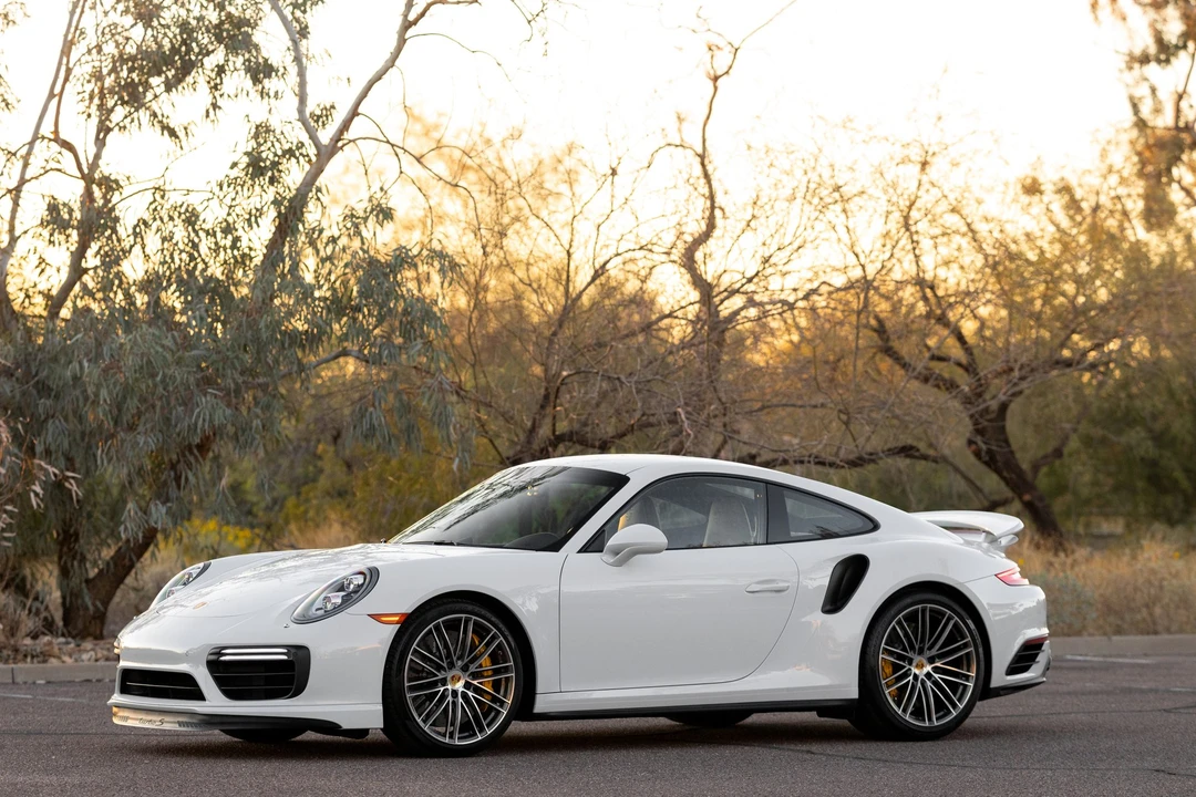 2018 Porsche 991 Turbo - Image 6 of 31