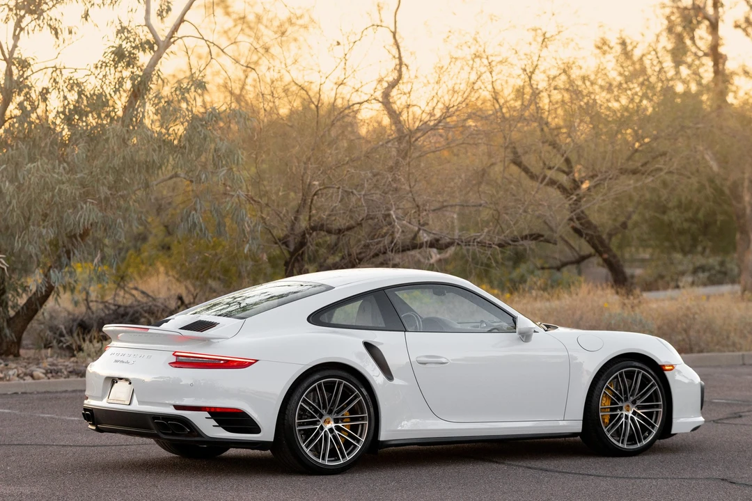2018 Porsche 991 Turbo - Image 19 of 31