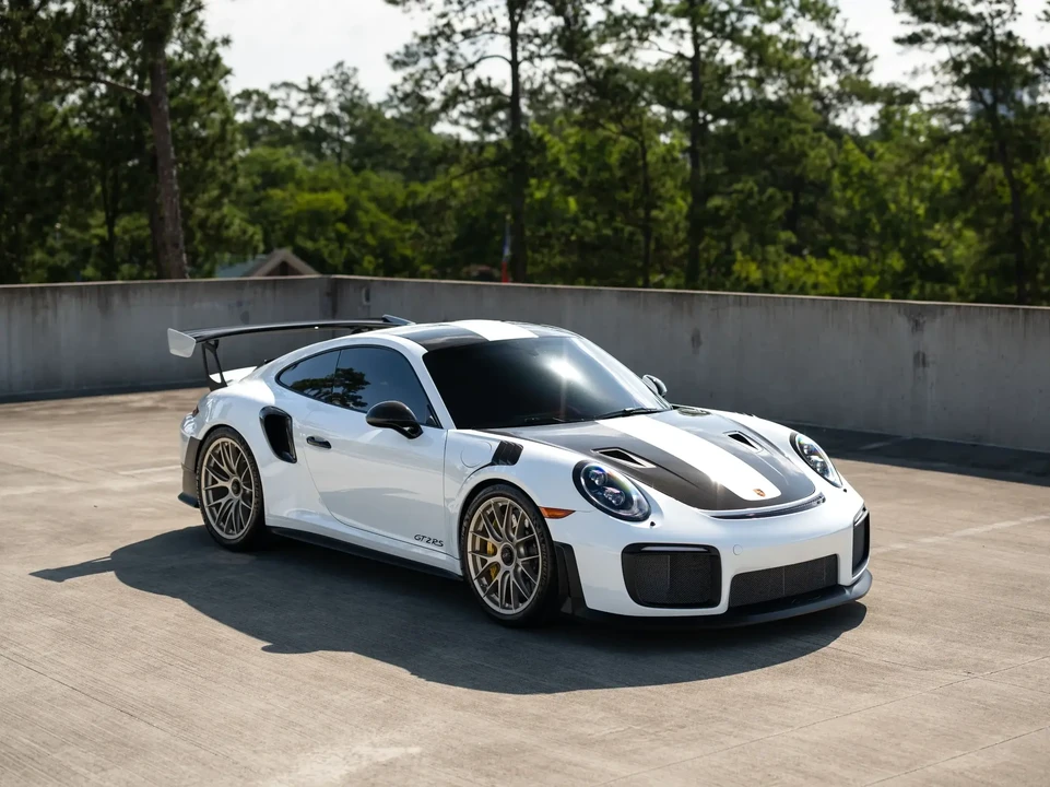 2018 Porsche 991 GT2 RS - Image 4 of 6