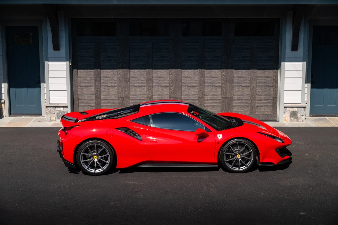 2019 Ferrari 488 Pista - Image 21 of 31
