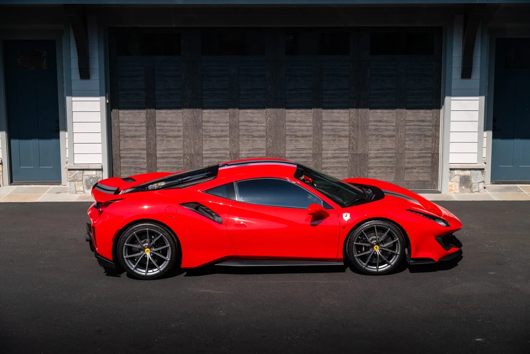 2019 Ferrari 488 Pista - Image 22 of 31