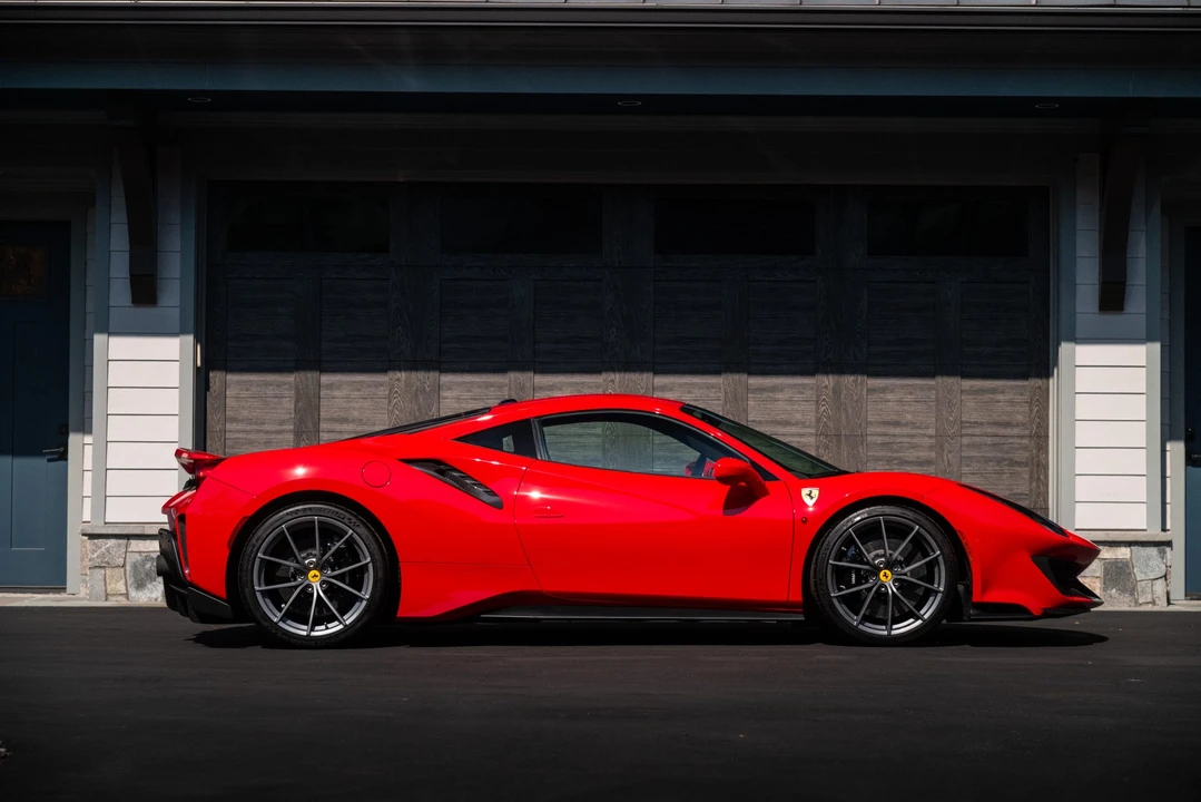 2019 Ferrari 488 Pista - Image 29 of 31