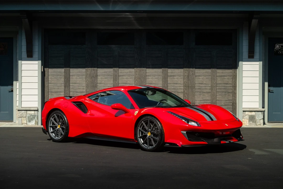 2019 Ferrari 488 Pista - Image 16 of 31