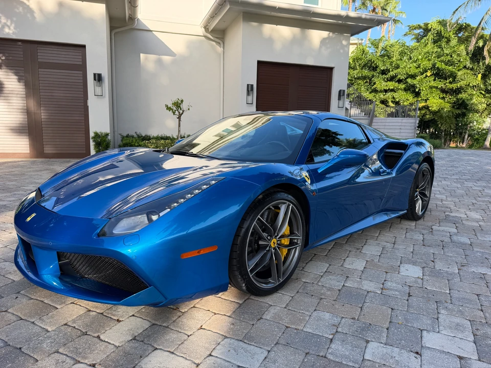 2019 Ferrari 488 Spider - Image 10 of 31