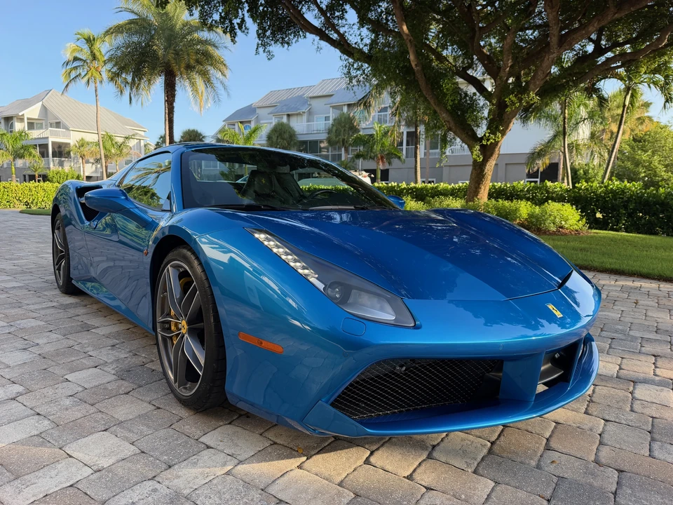 2019 Ferrari 488 Spider - Image 14 of 31