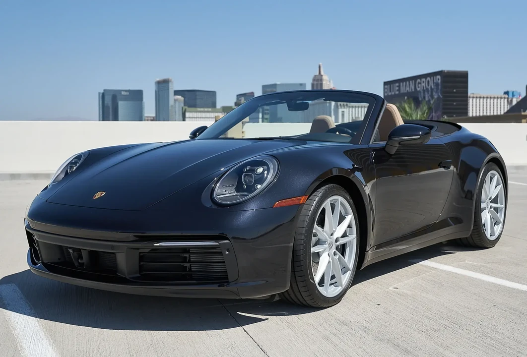 2020 Porsche 992 Carrera - Image 6 of 6