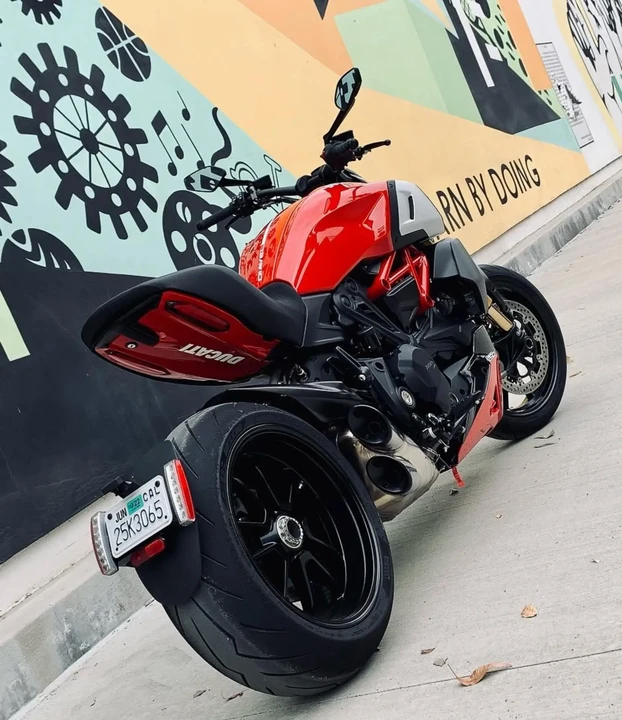 2021 Ducati Diavel - Image 6 of 6