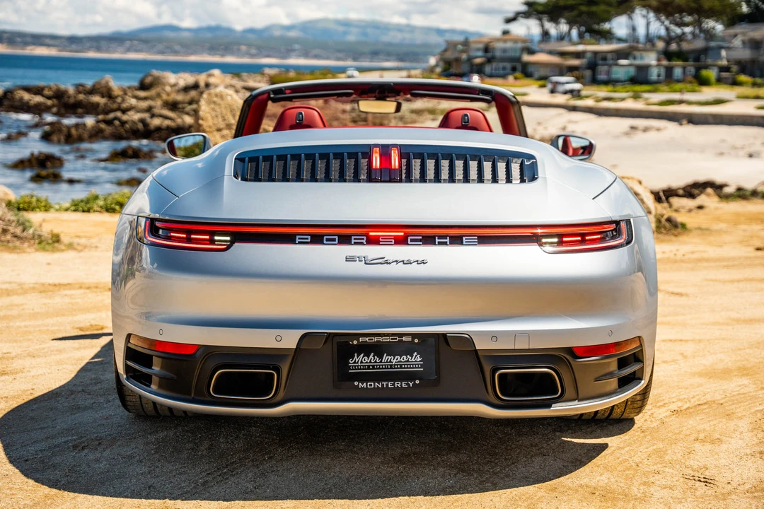 2021 Porsche 992 Carrera - Image 17 of 31