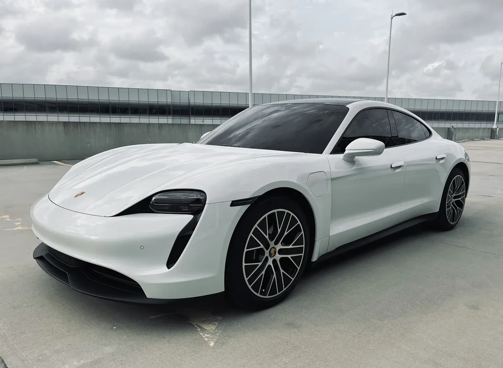 2021 Porsche Taycan - Image 3 of 6