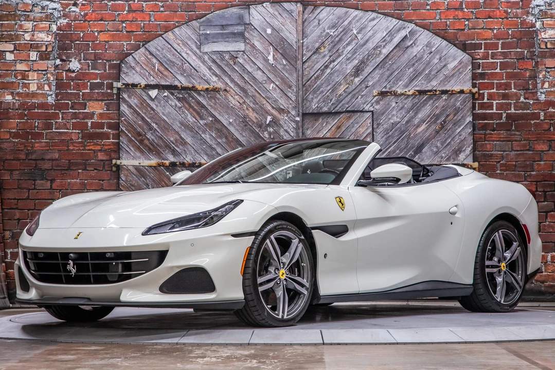 2022 Ferrari Portofino M - Image 2 of 31