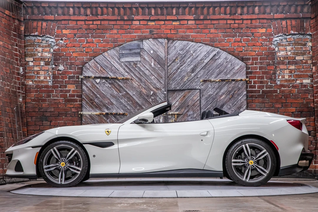 2022 Ferrari Portofino M - Image 9 of 31