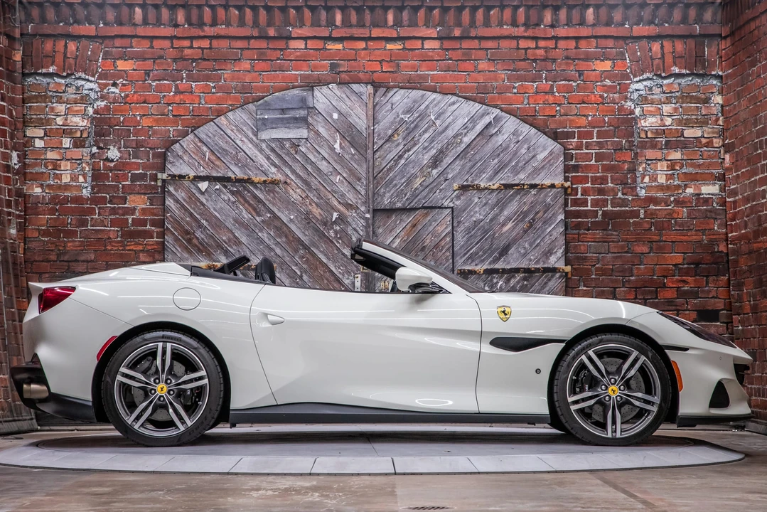 2022 Ferrari Portofino M - Image 5 of 31