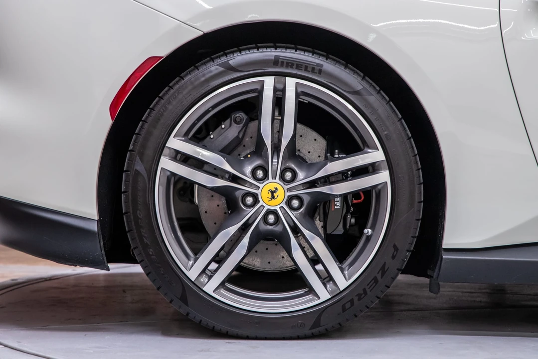 2022 Ferrari Portofino M - Image 26 of 31
