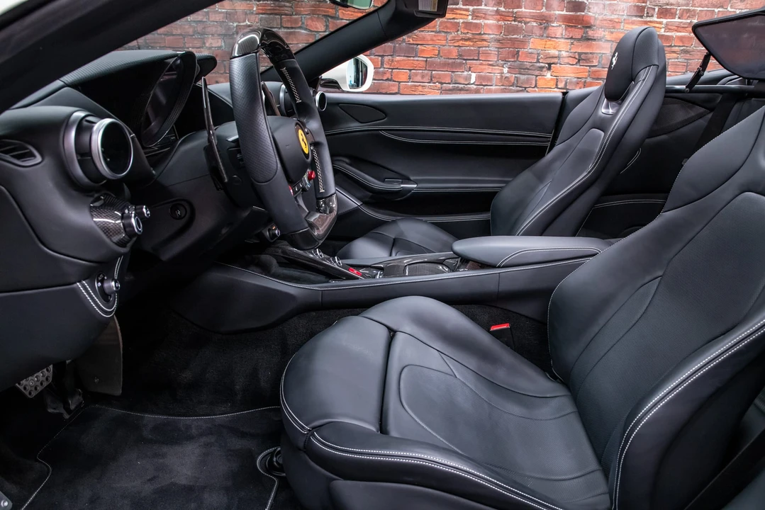 2022 Ferrari Portofino M - Image 29 of 31