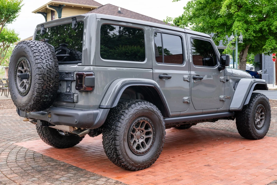 2022 Jeep JL Wrangler - Image 10 of 31